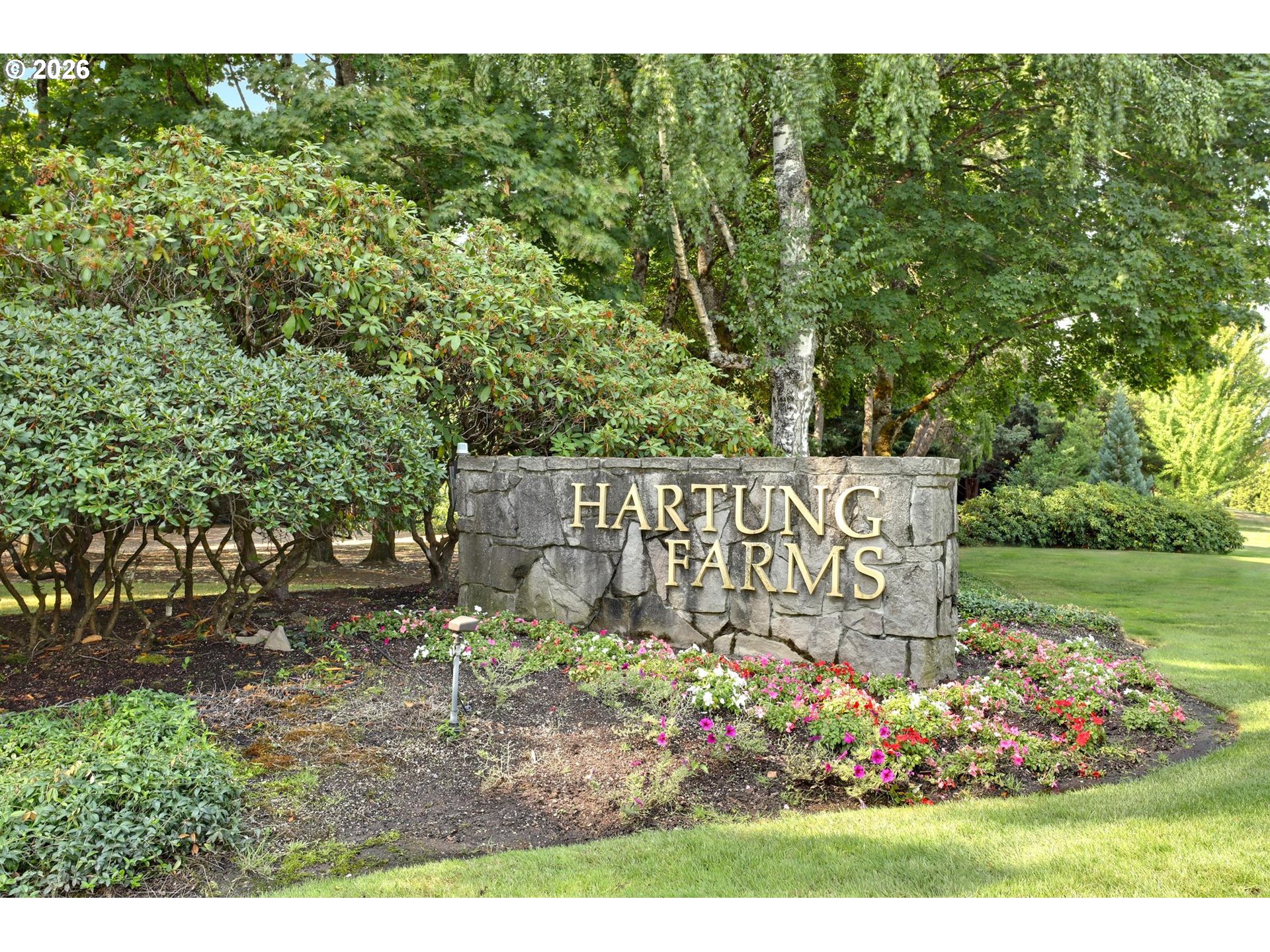 2715 Northwest Linmere Drive Portland, OR 97229 - Photo 37 of 41