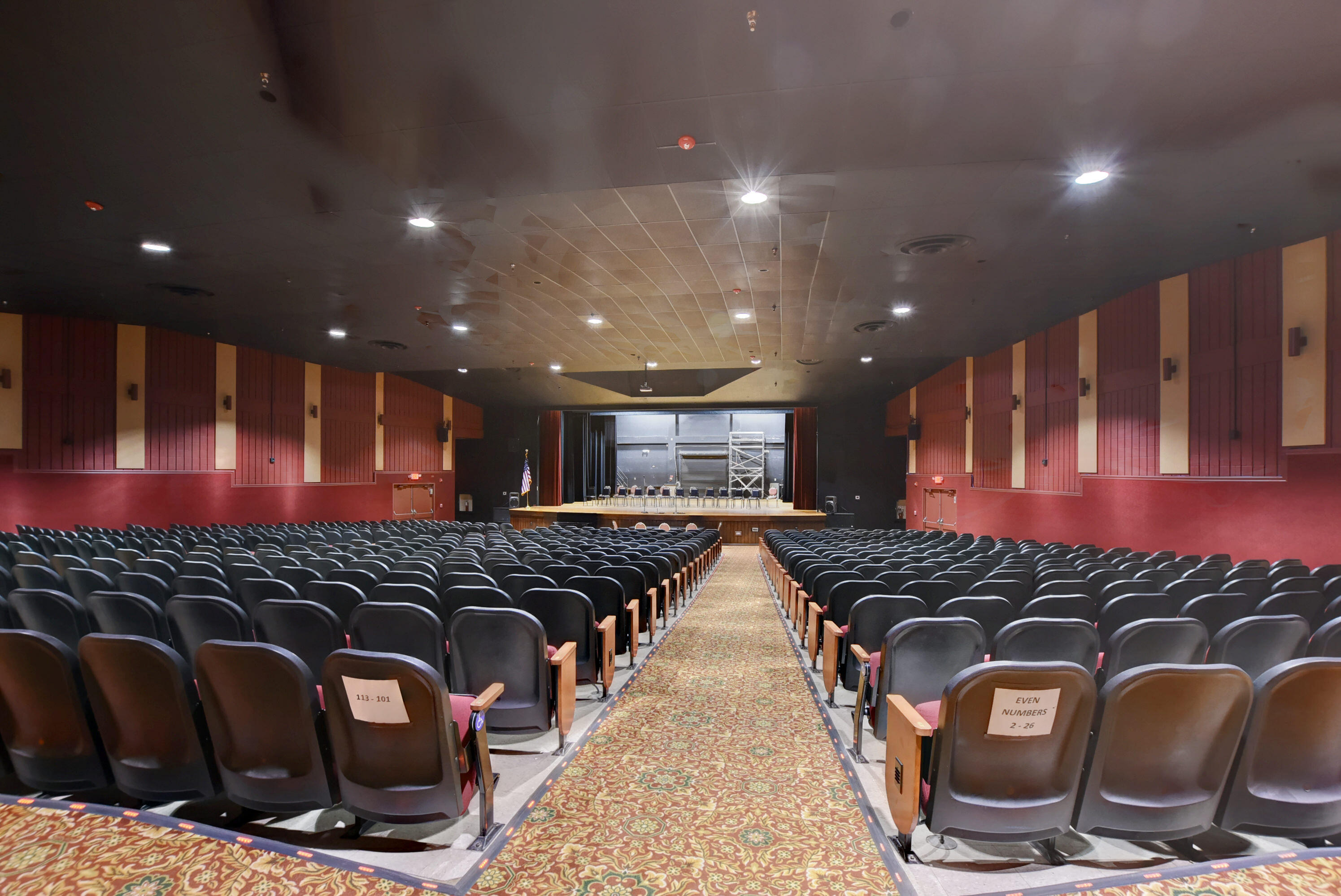 7076 Huntington Lane, Unit 507 Delray Beach, FL 33446 - Photo 32 of 48 a view of a room with gym equipment