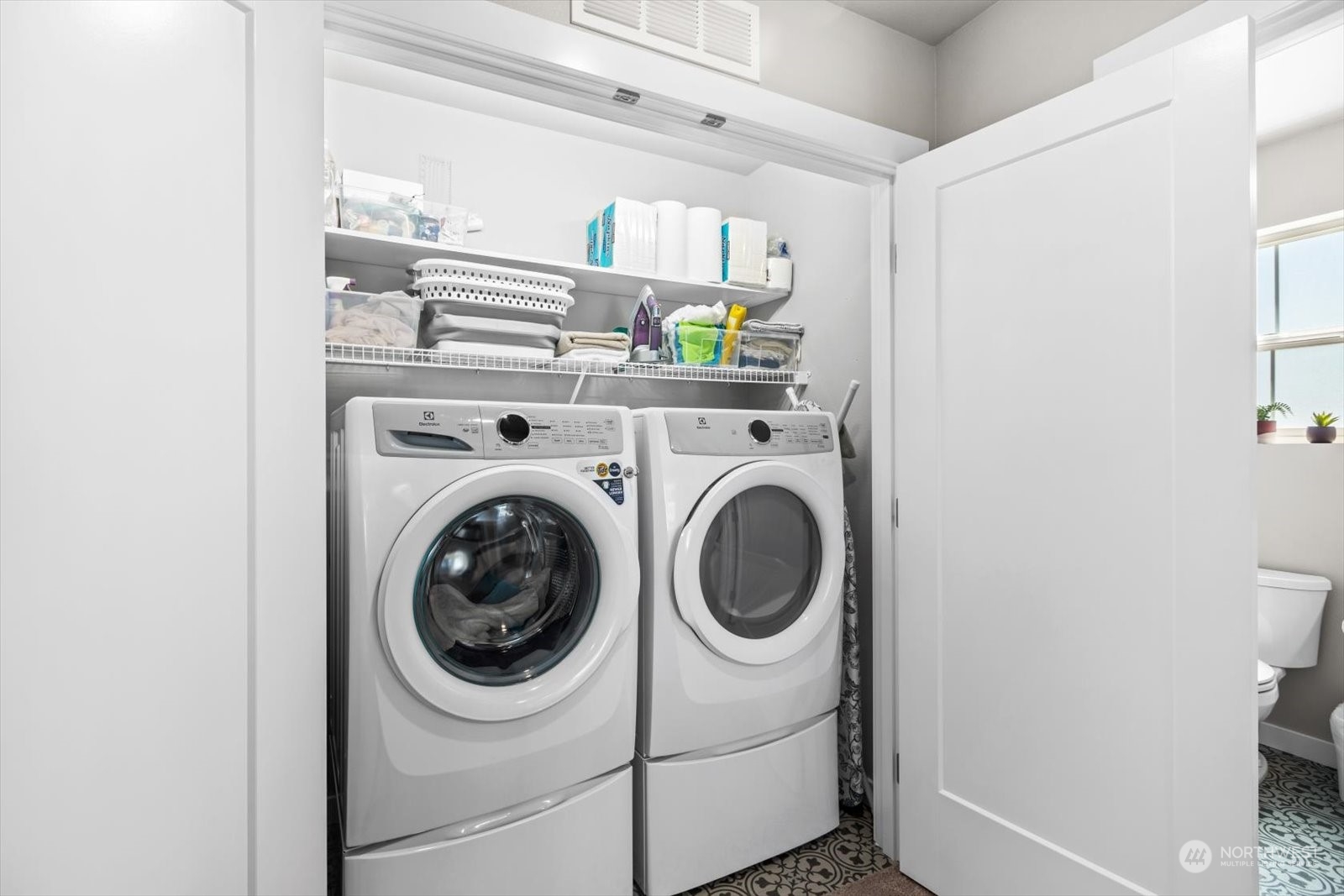 22929 80th Place West, Unit C Edmonds, WA 98026 - Photo 24 of 36 a utility room with dryer and washer