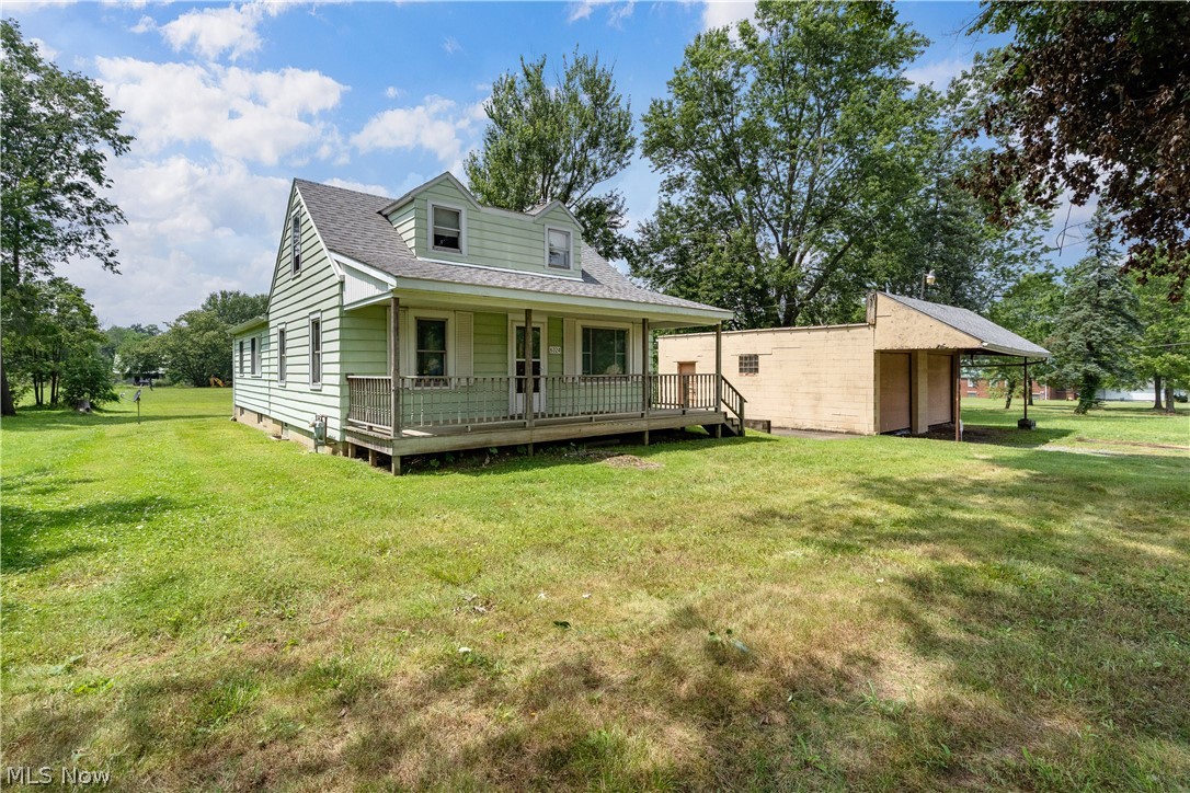 6324 Struthers Road Youngstown, OH 44514 - Photo 4 of 42