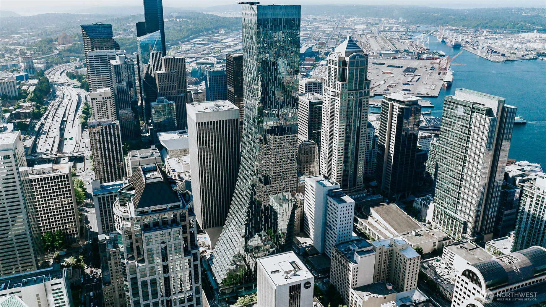 1340 4th Avenue, Unit 5803 Seattle, WA 98101 - Photo 39 of 39 a view of a room with gym equipment
