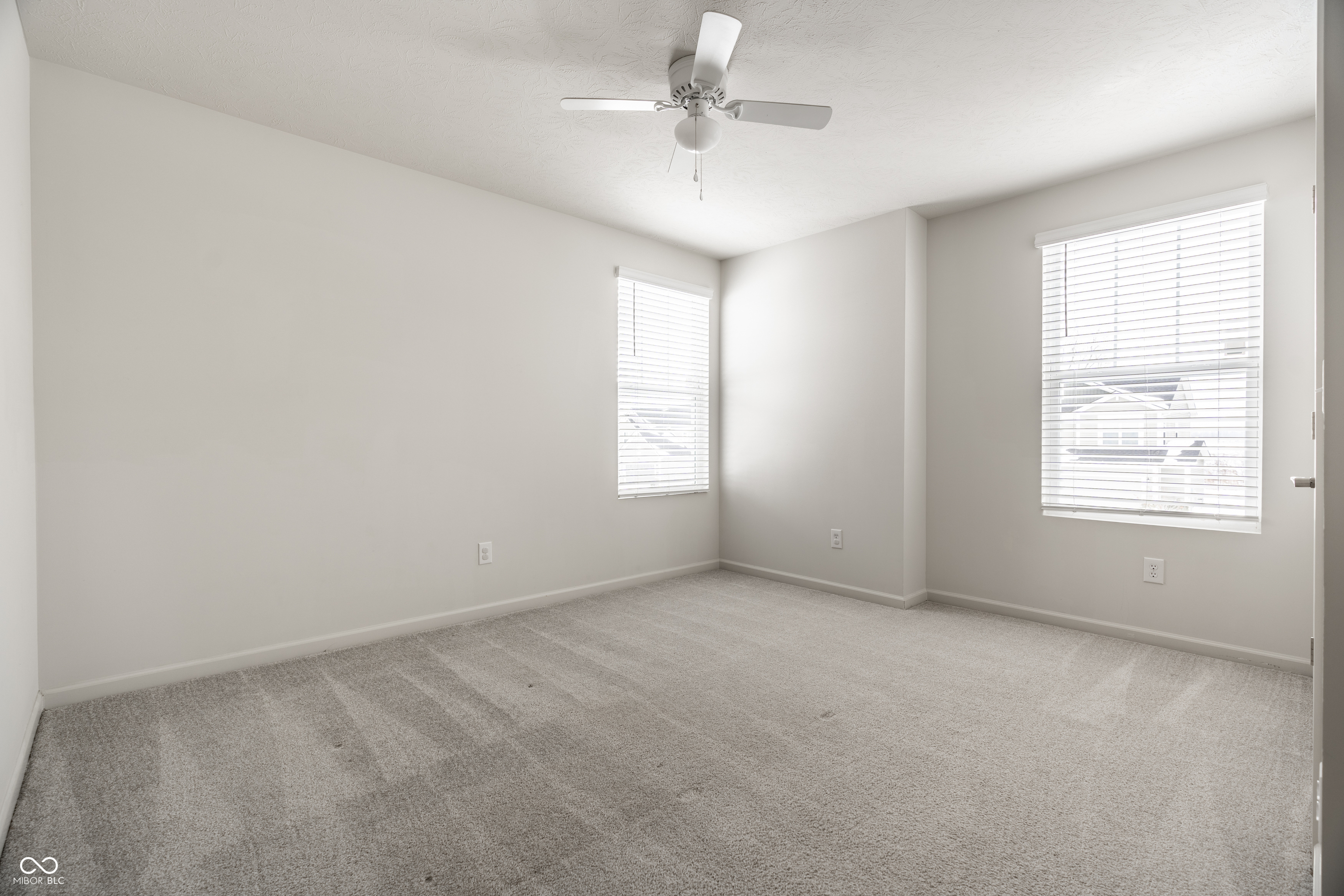 6672 Seabiscuit Road Whitestown, IN 46075 - Photo 27 of 38