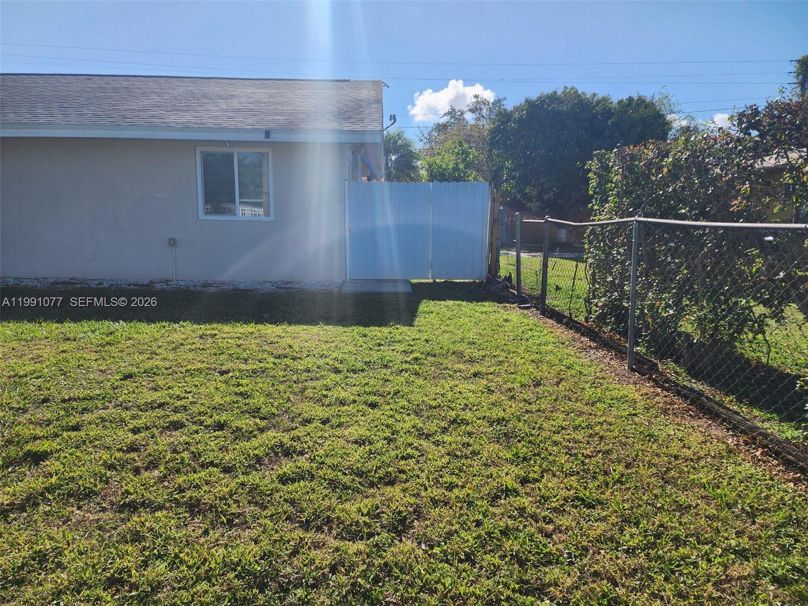 16101 Southwest 97th Avenue, Unit SIDE/STUDIO Miami, FL 33176 - Photo 1 of 10