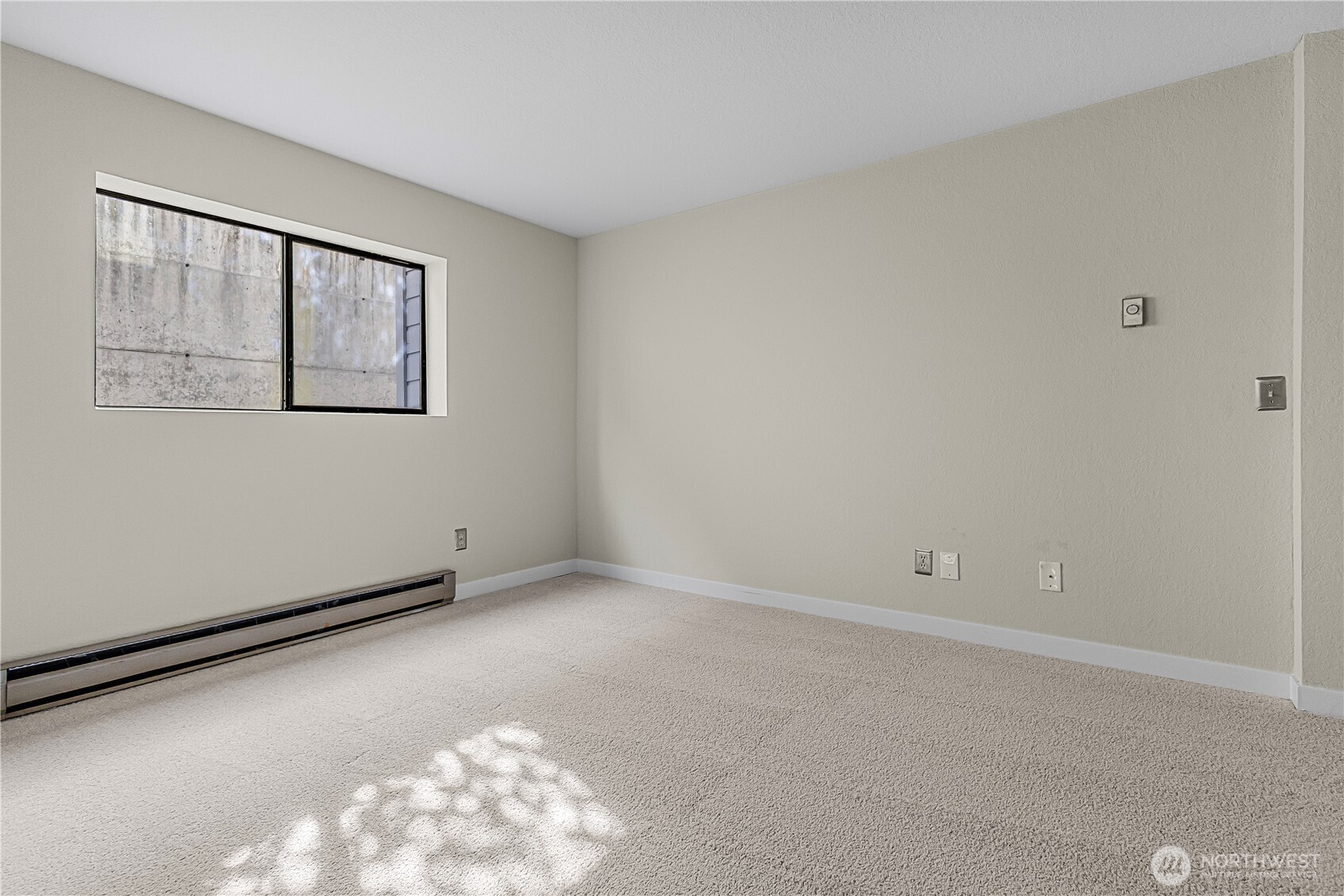 1301 South Puget Drive, Unit A16 Renton, WA 98055 - Photo 22 of 29