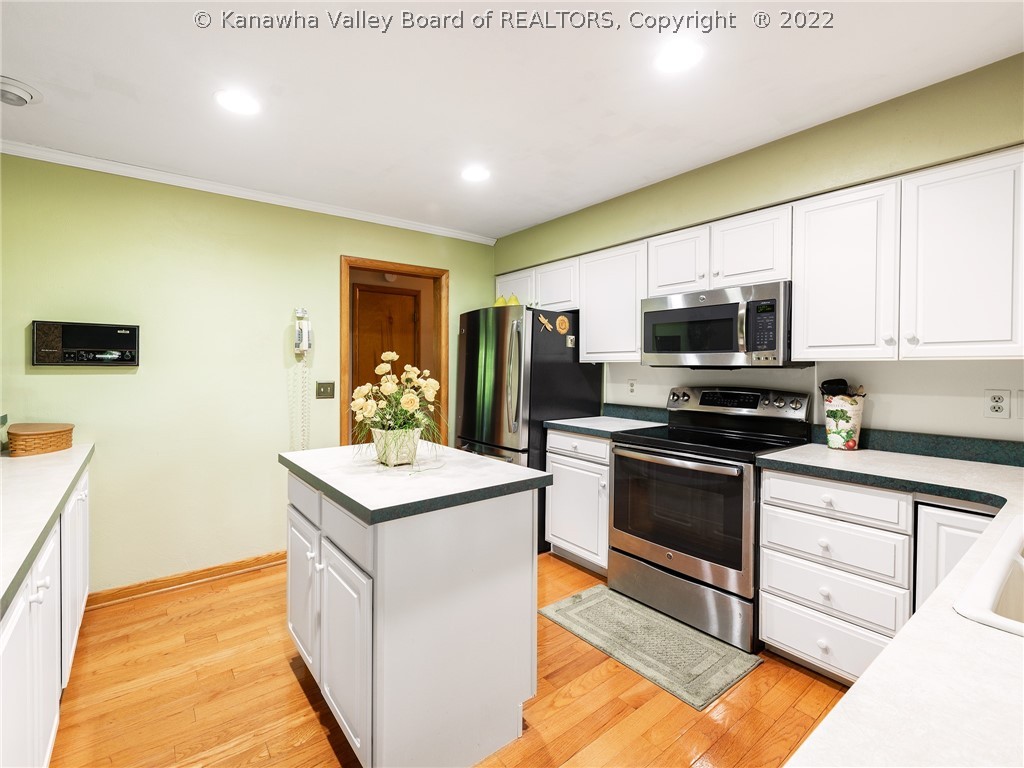 110 Poplar Point Estates Road Poca, WV 25159 - Photo 6 of 22 Gallery Image 6