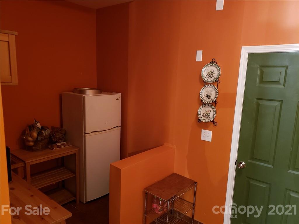 9503 Fernspray Road Charlotte, NC 28213 - Photo 20 of 36 Gallery Image 20