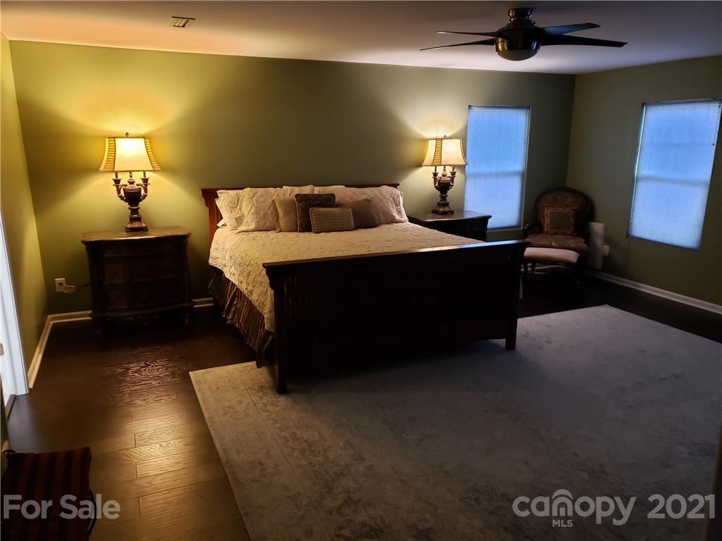 9503 Fernspray Road Charlotte, NC 28213 - Photo 25 of 36 Gallery Image 25