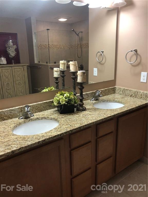 9503 Fernspray Road Charlotte, NC 28213 - Photo 26 of 36 Gallery Image 26
