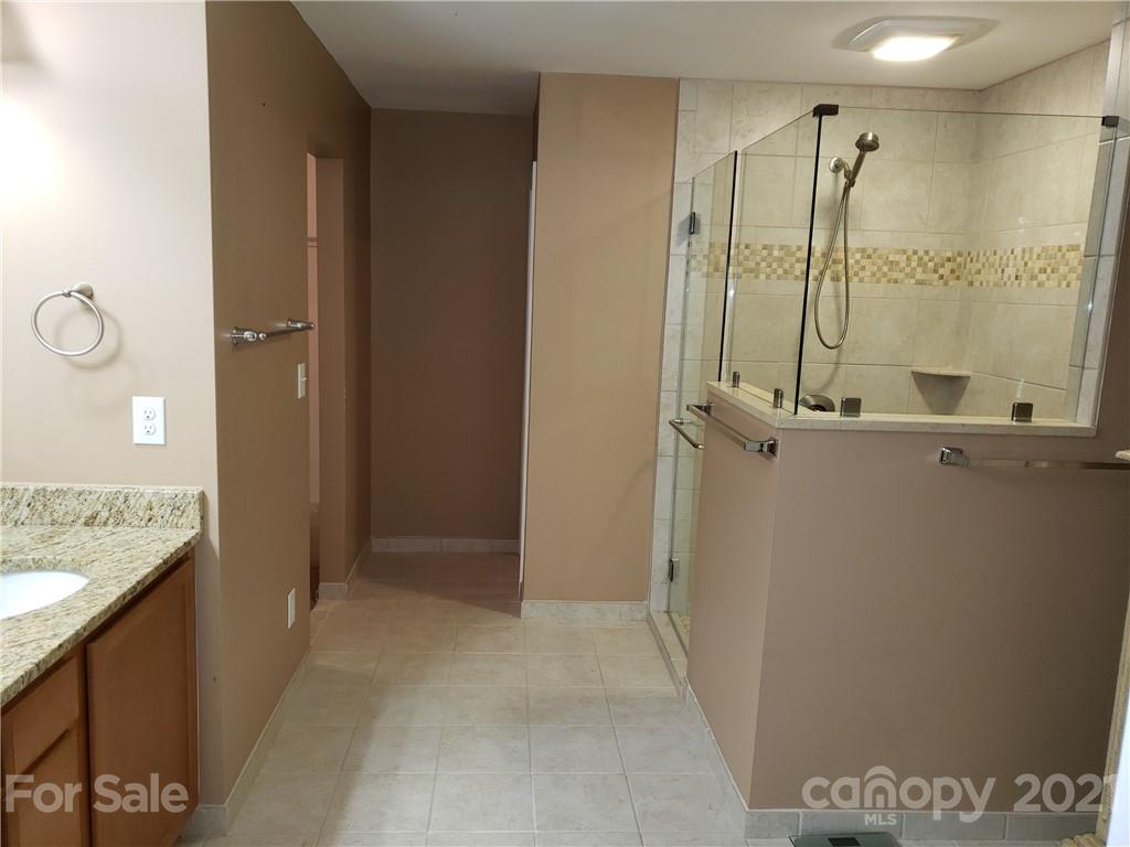 9503 Fernspray Road Charlotte, NC 28213 - Photo 27 of 36 Gallery Image 27
