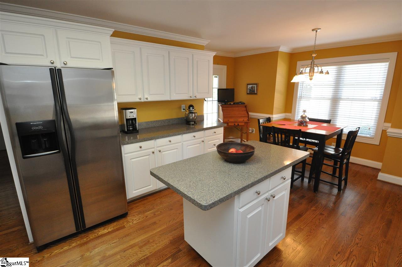 805 Miller Road Greenville, SC 29607 - Photo 11 of 34 Gallery Image 11