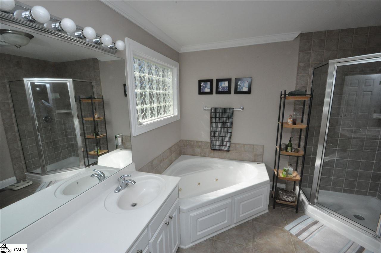 805 Miller Road Greenville, SC 29607 - Photo 19 of 34 Gallery Image 19
