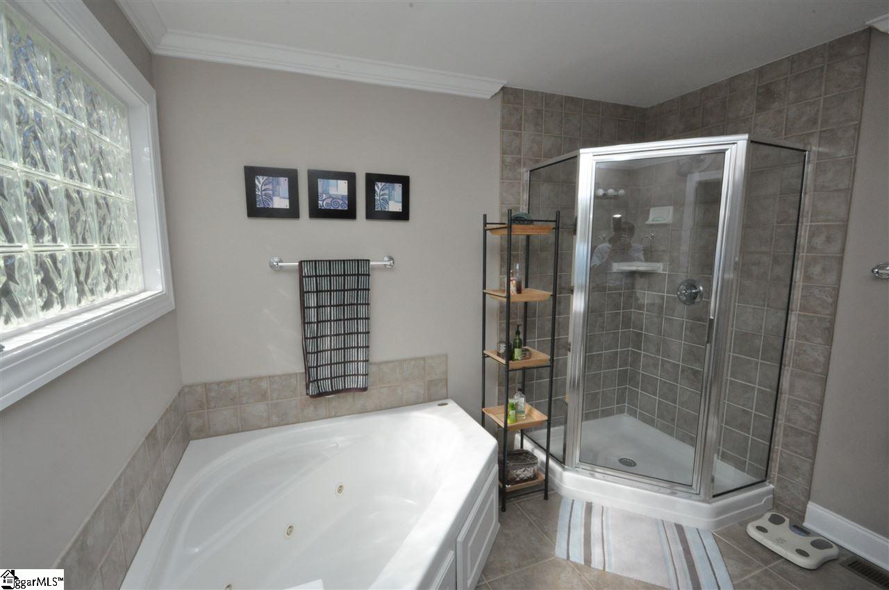 805 Miller Road Greenville, SC 29607 - Photo 20 of 34 Gallery Image 20