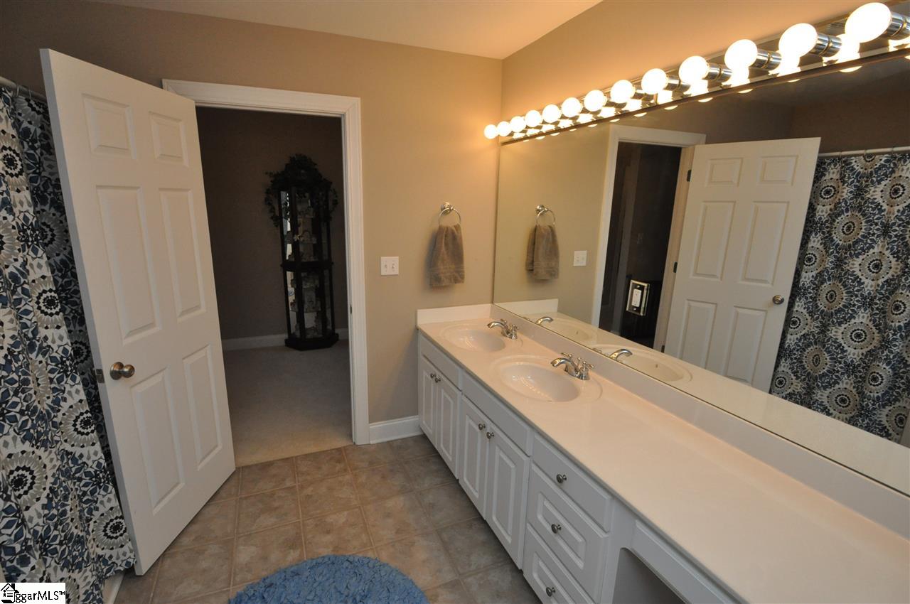 805 Miller Road Greenville, SC 29607 - Photo 26 of 34 Gallery Image 26