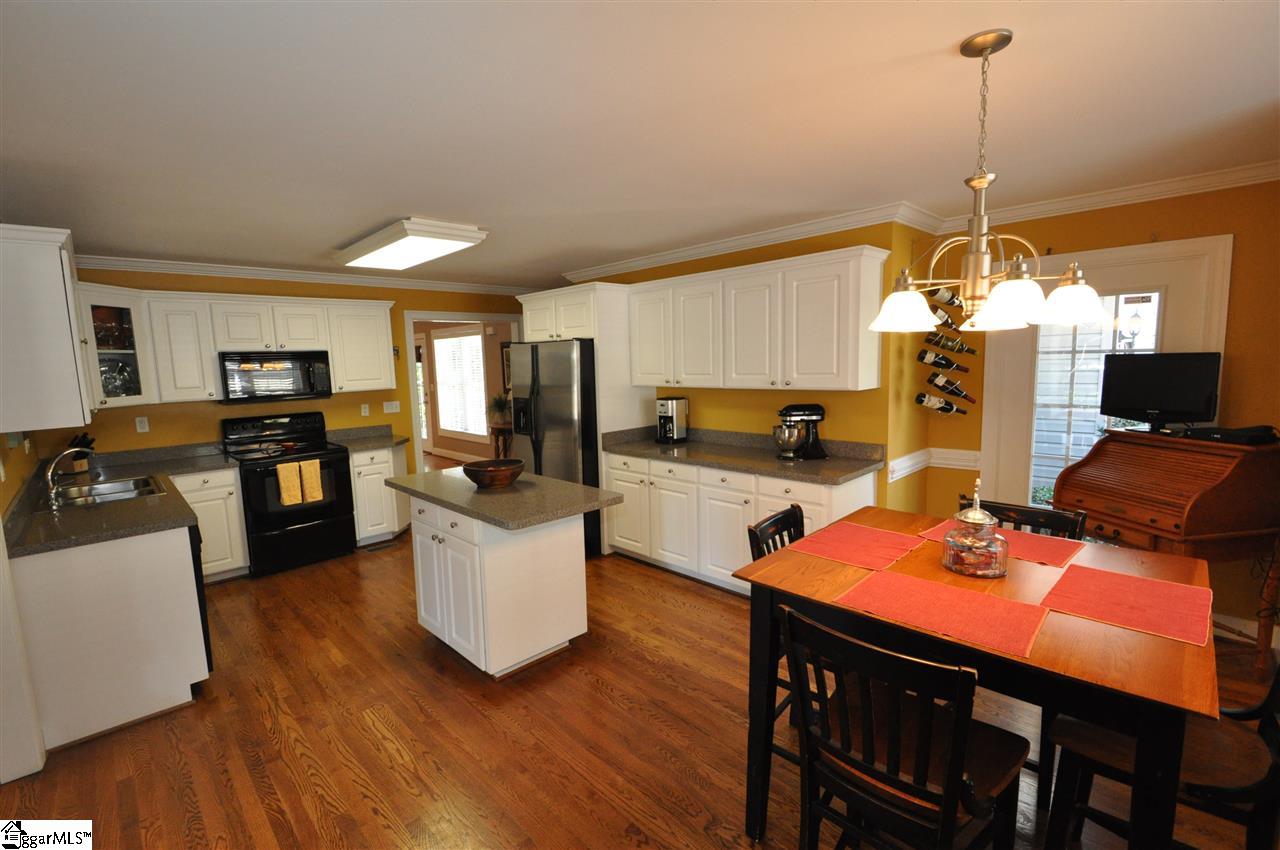 805 Miller Road Greenville, SC 29607 - Photo 7 of 34 Gallery Image 7