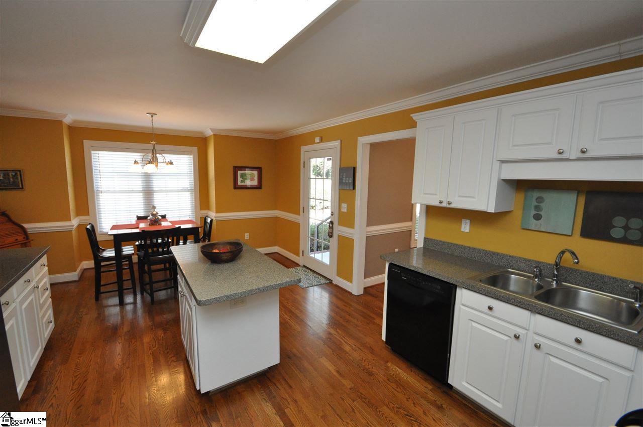 805 Miller Road Greenville, SC 29607 - Photo 10 of 34 Gallery Image 10