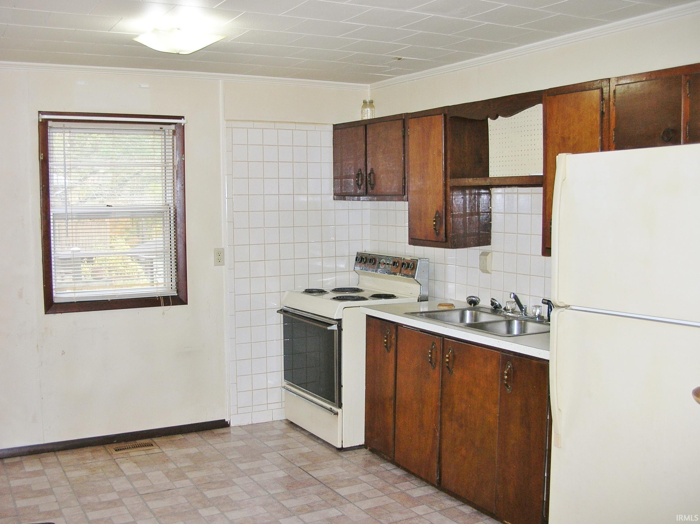 9100 Fischer Road Evansville, IN 47720 - Photo 22 of 27