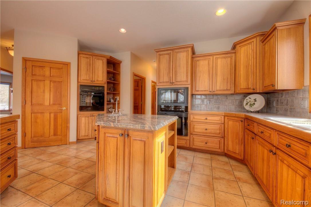 350 Highland Road Chelsea, MI 48118 - Photo 18 of 89 930A1868_69_70.jpg