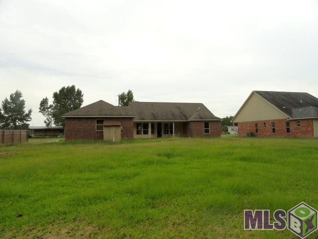 41438 Smithhart Road Prairieville, LA 70769 - Photo 3 of 10 Gallery Image 3