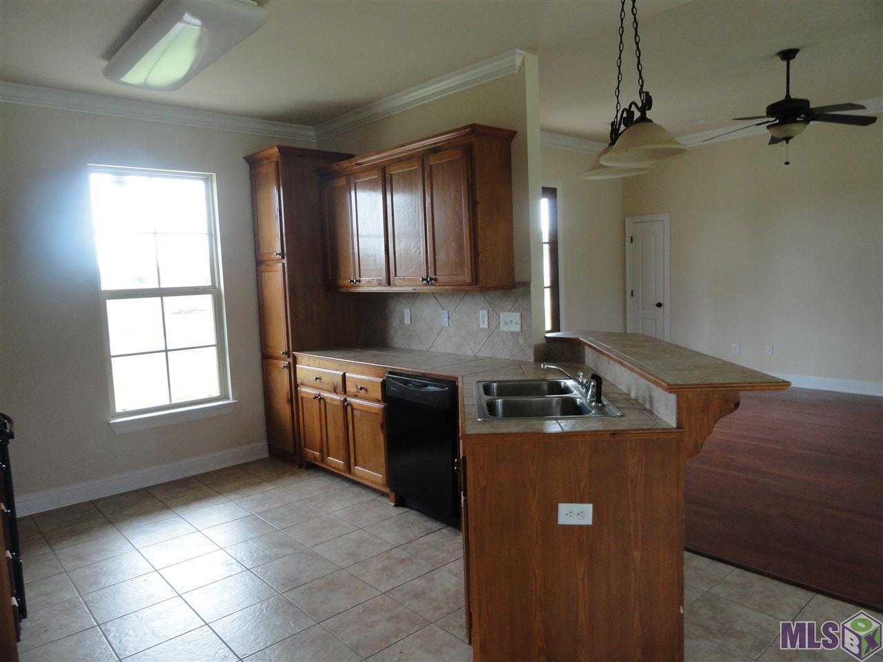 41438 Smithhart Road Prairieville, LA 70769 - Photo 5 of 10 Gallery Image 5