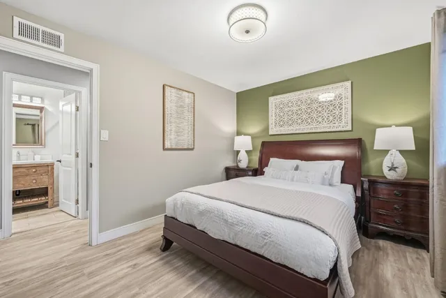 $1,490,000 | 2427 Holland Street, San Mateo, CA 94403