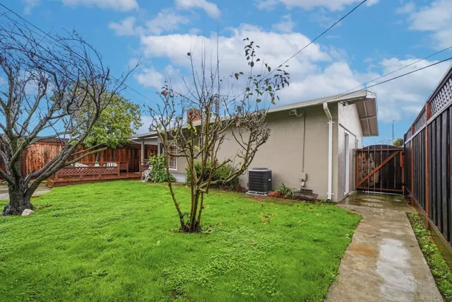 $1,490,000 | 2427 Holland Street, San Mateo, CA 94403