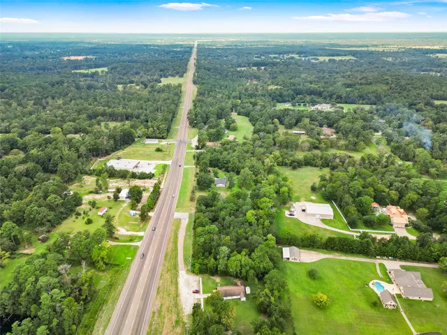$525,000 | 4016 State Highway 30, Huntsville, TX 77320