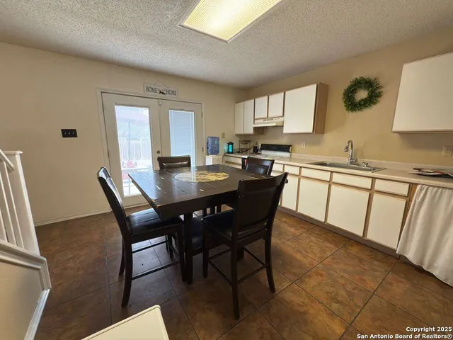 $230,000 | 6643 Beech Trail Drive, Converse, TX 78109