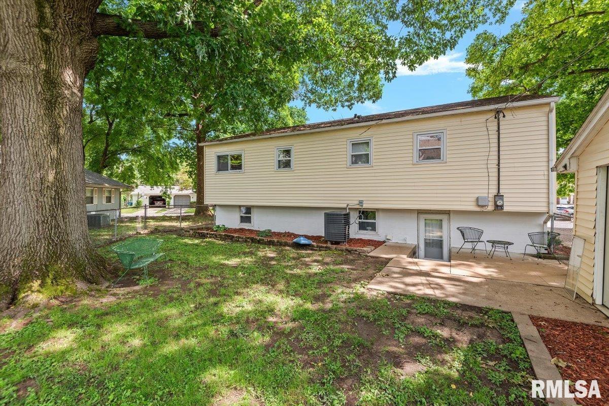 62 North Oxford Road Springfield, IL 62702 - Photo 26 of 36