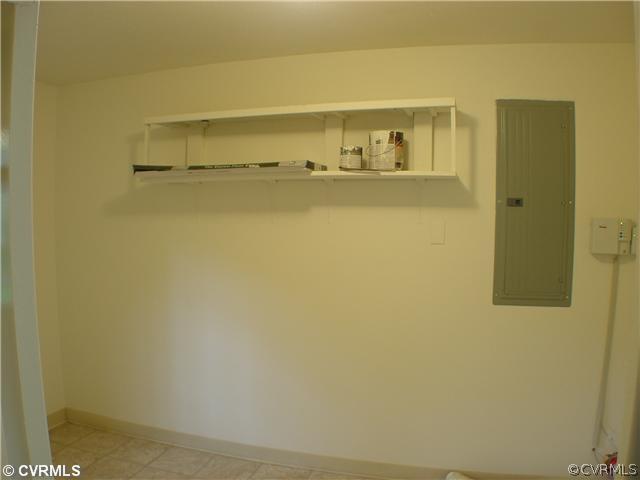 1236 Oldbury Road Midlothian, VA 23113 - Photo 16 of 17 Other - Mud Room