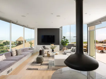 $5,575,000 | 116 Sugarloaf Drive, Tiburon, CA 94920