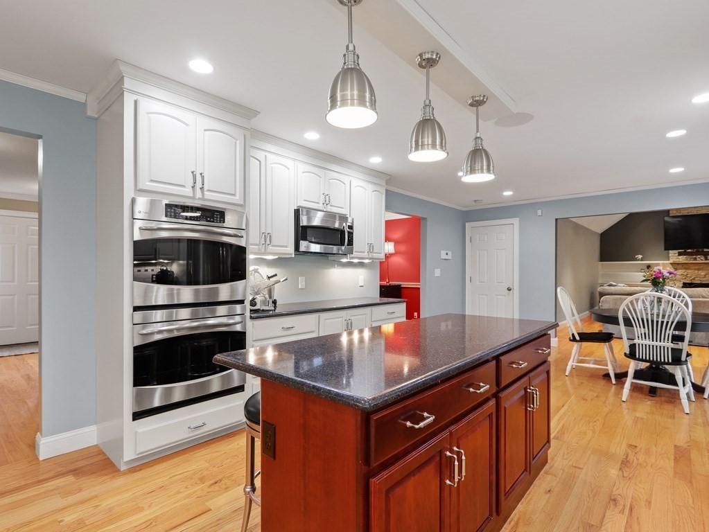 52 Highridge Road Bellingham, MA 02019 - Photo 4 of 30 Gallery Image 4