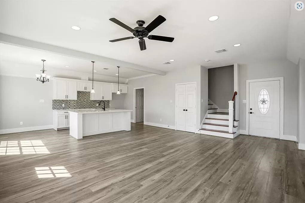 9815 Bamboo Road Houston, TX 77041 - Photo 1 of 4