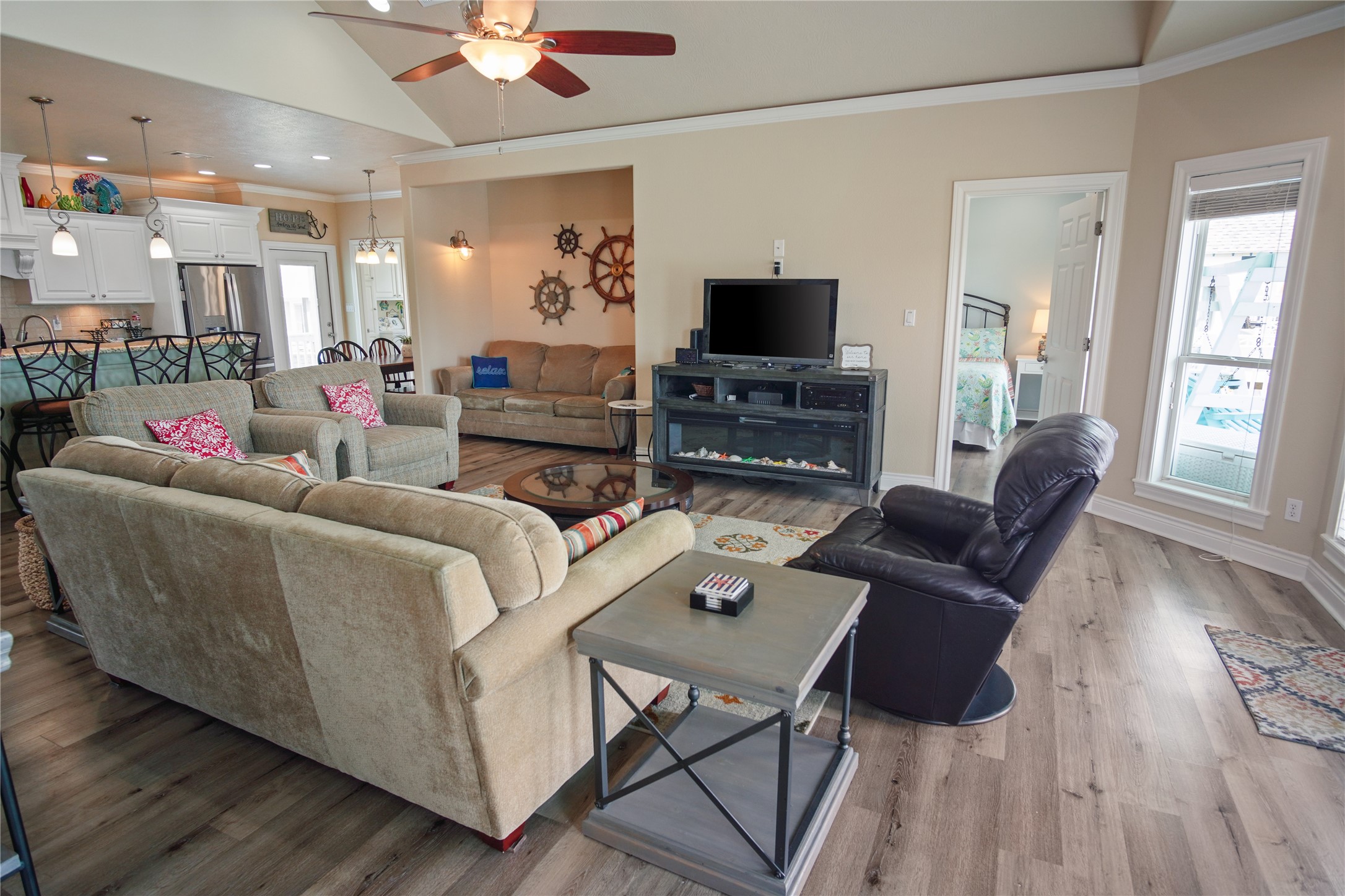 2566 Tide Road Crystal Beach, TX 77650 - Photo 13 of 48