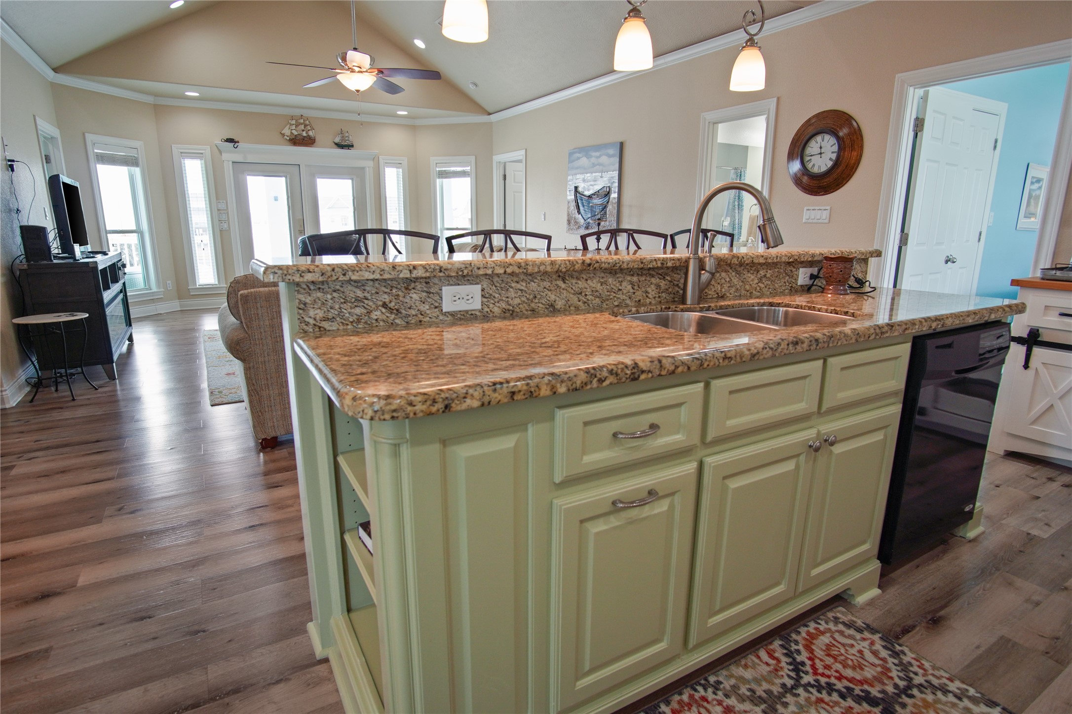 2566 Tide Road Crystal Beach, TX 77650 - Photo 19 of 48