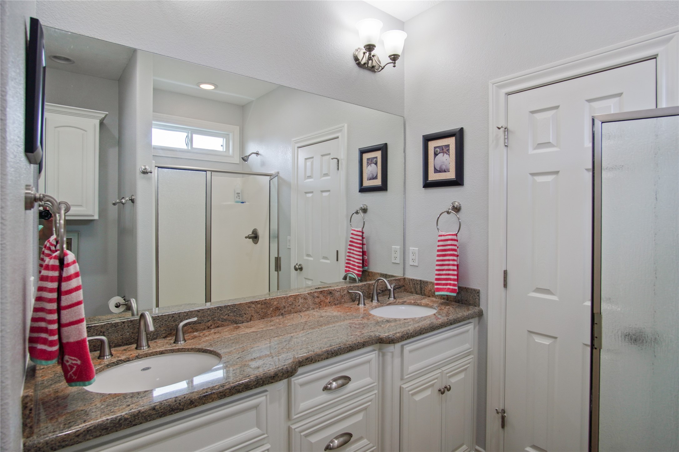 2566 Tide Road Crystal Beach, TX 77650 - Photo 34 of 48