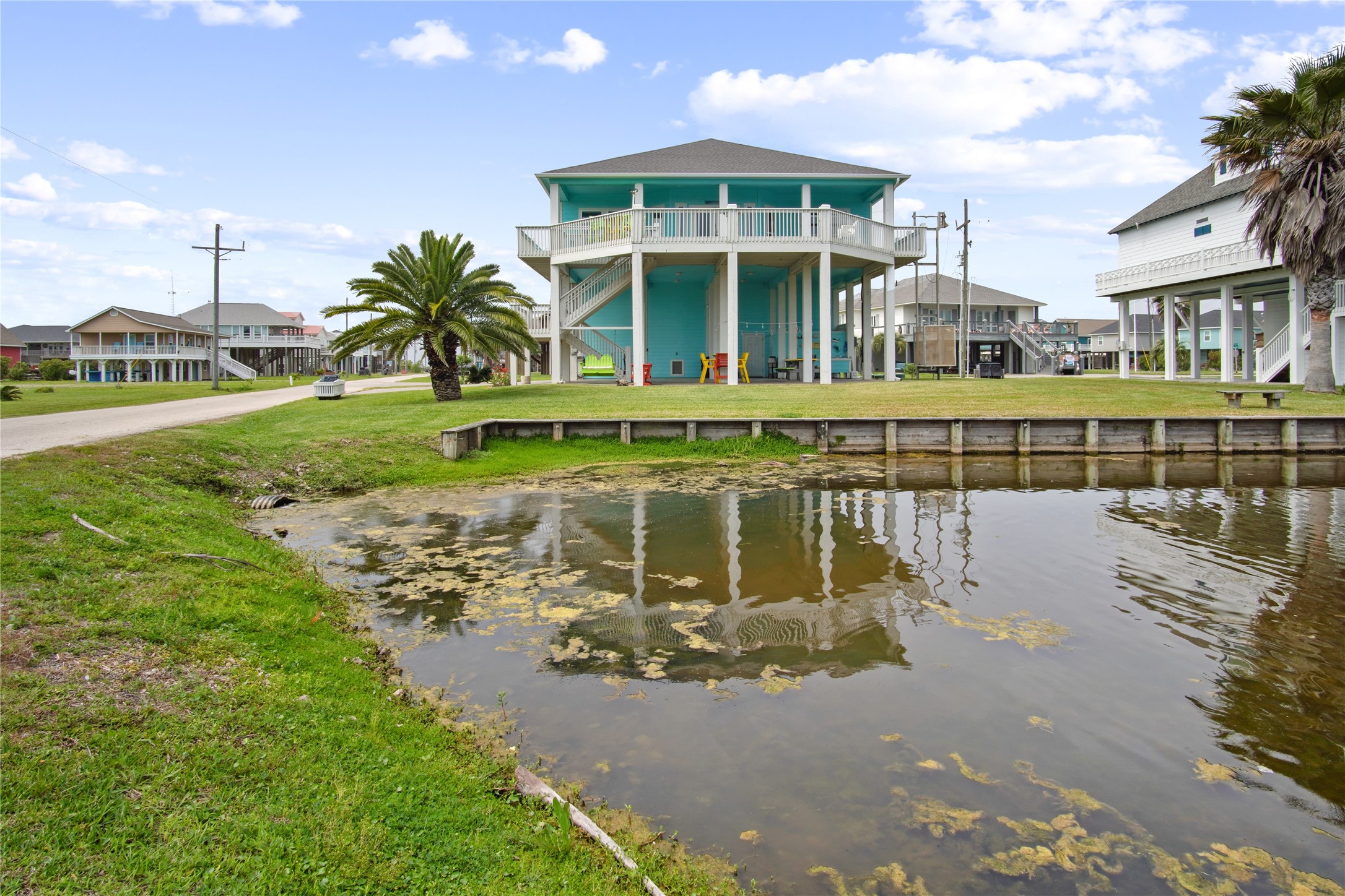 2566 Tide Road Crystal Beach, TX 77650 - Photo 41 of 48