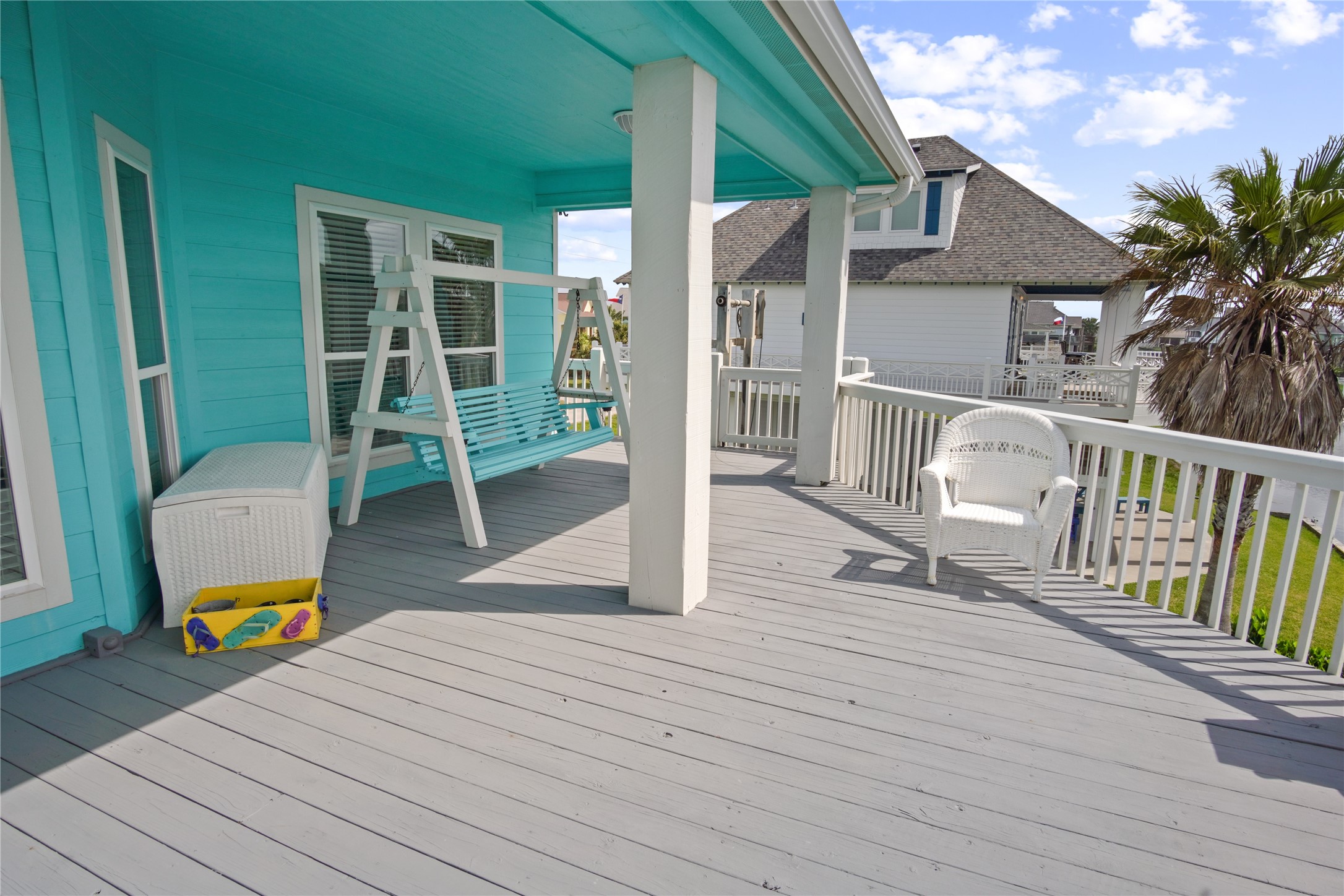 2566 Tide Road Crystal Beach, TX 77650 - Photo 6 of 48