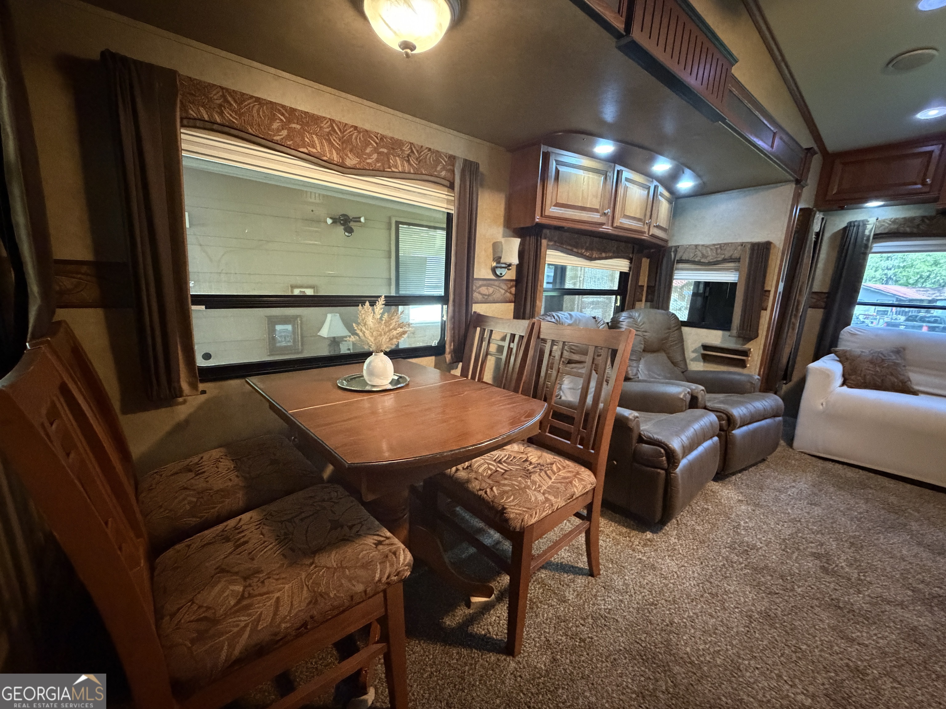 101 Bridge Loop Drive Cleveland, GA 30528 - Photo 11 of 93