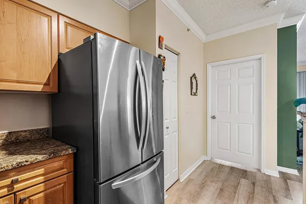 $2,950 | 616 Clearwater Park Road, Unit 1206, West Palm Beach, FL 33401