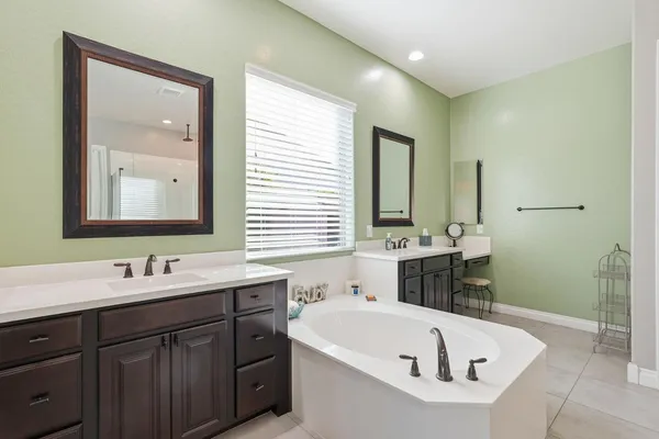 $4,100 | 10702 East Lumiere Avenue, Mesa, AZ 85212