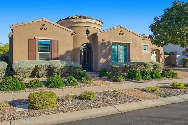 $4,100 | 10702 East Lumiere Avenue, Mesa, AZ 85212