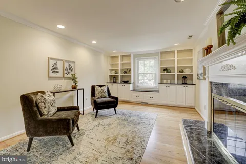 $1,249,000 | 1112 Fallsmead Way, Potomac, MD 20854