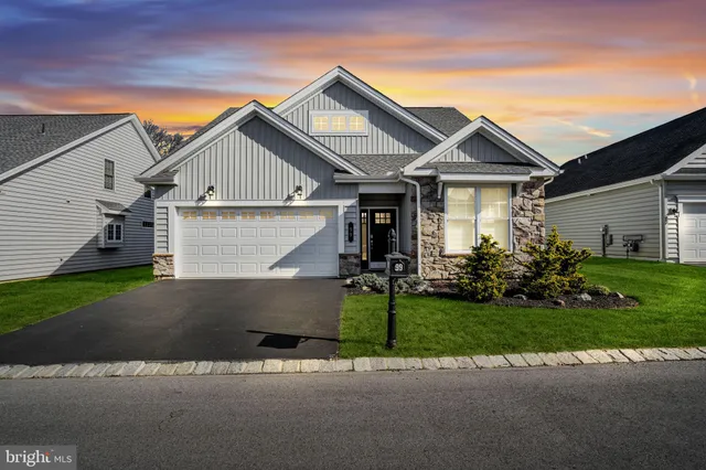 $584,745 | 99 Federal Drive, Mechanicsburg, PA 17050