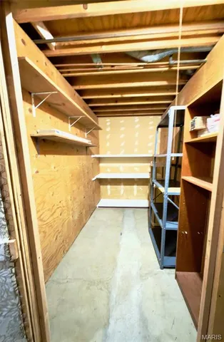 $148,500 | 444 North Clay Avenue, Unit 1B, St. Louis, MO 63122