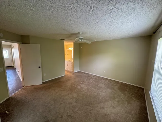 $1,900 | 2013 Cristo Road, Lady Lake, FL 32159