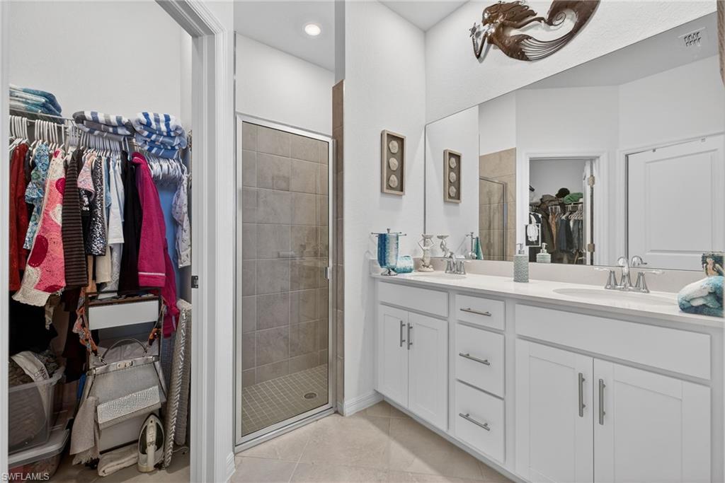 2323 Dragonfruit Way Naples, FL 34120 - Photo 15 of 32