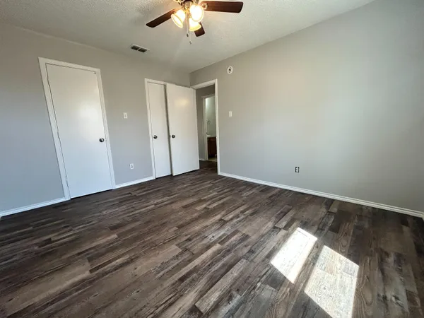 $975 | 9603 Elmwood Avenue, Unit B, Lubbock, TX 79424