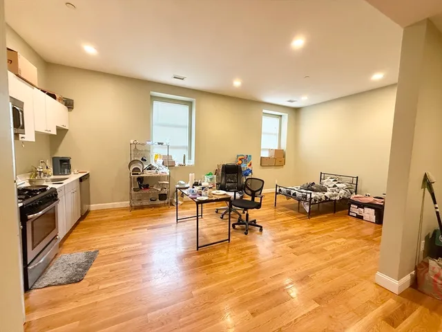 $3,500 | 409 Dudley Street, Unit 5, Boston, MA 02119