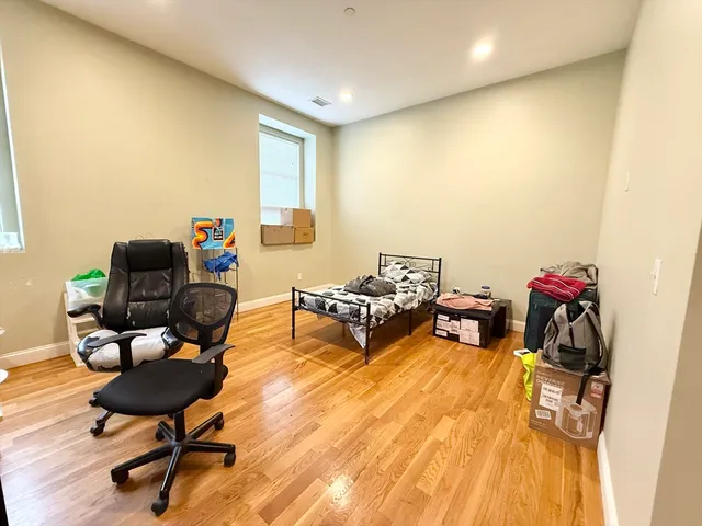 $3,500 | 409 Dudley Street, Unit 5, Boston, MA 02119