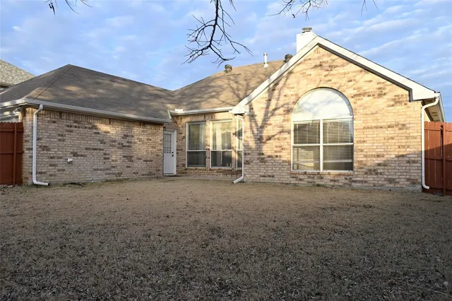 $2,550 | 9409 Daystar Drive, Plano, TX 75025